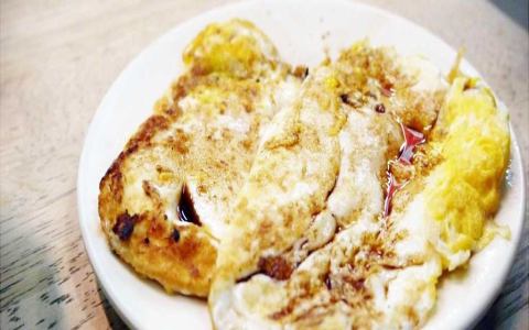 over easy egg 中文是什麼？荷包蛋熟度英文點餐攻略