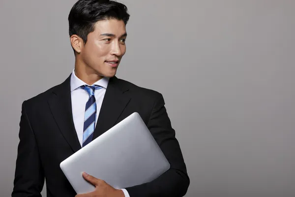 CEO是什麼職位 Chief Executive Officer 執行長職責與薪資