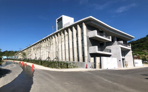靈骨塔英文Columbarium 介紹台灣殯葬文化與納骨塔祭拜
