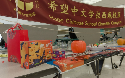 here we are 中文意思 我們到了與這就是了 口語情境解析