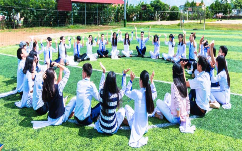 18歲英文縮寫18yo與age 18 成年禮與投票權年齡英文介紹