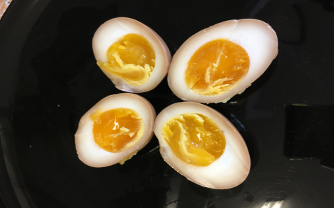 溏心蛋英文soft boiled egg 半熟蛋與溫泉蛋作法與英文