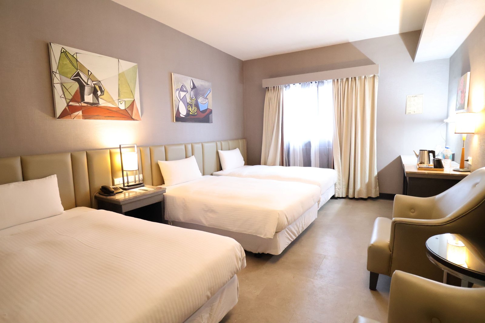 三人房英文Triple Room 飯店訂房房型介紹與加床服務