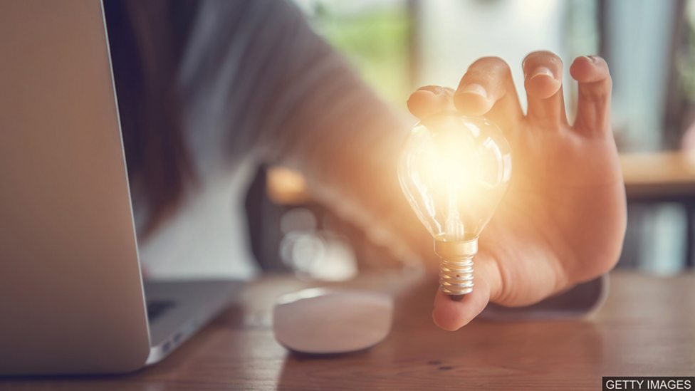 做事有效率英文Efficient與Effective差別 職場工作能力描述