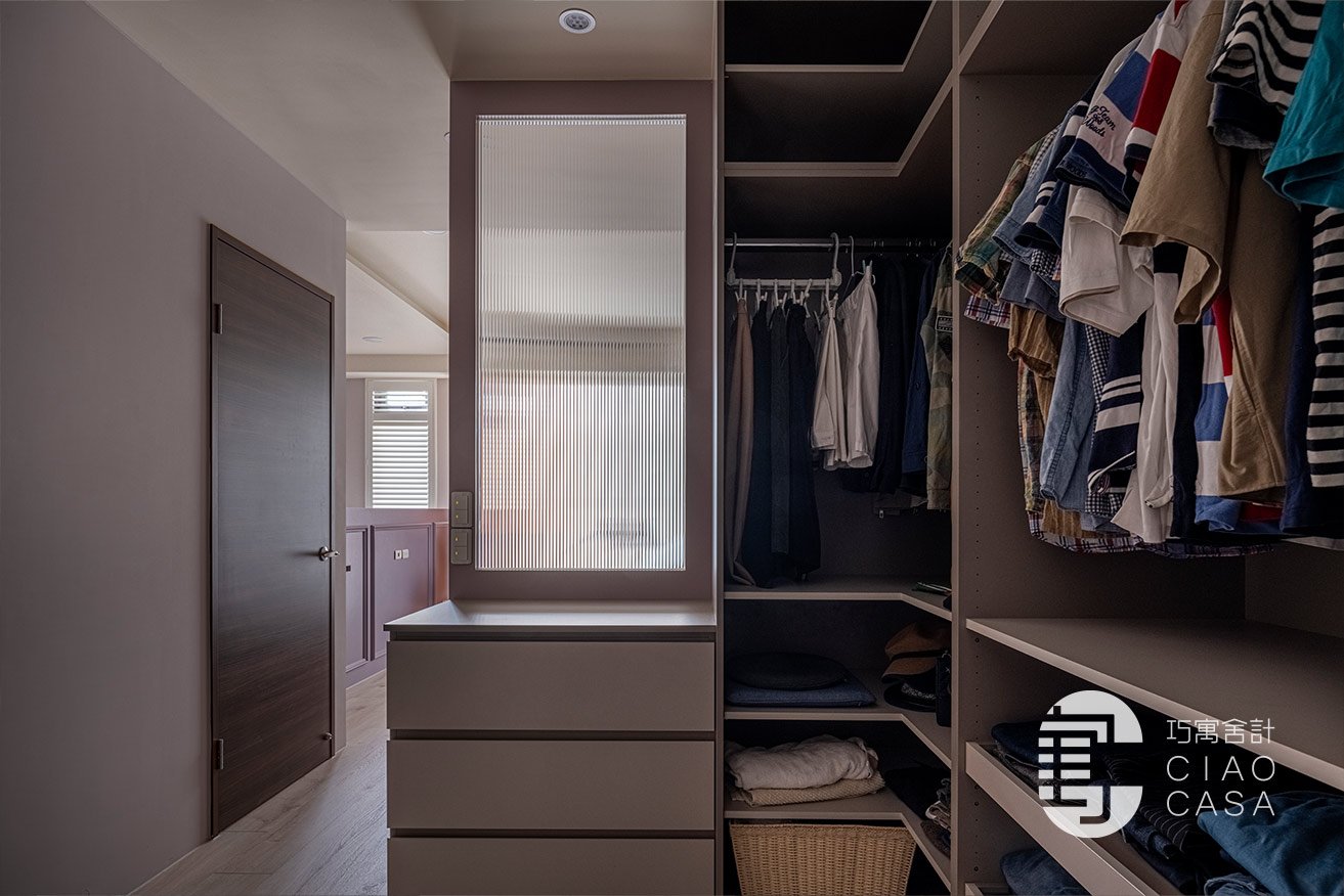 walkincloset中文意思 更衣間與衣帽間室內設計規劃重點