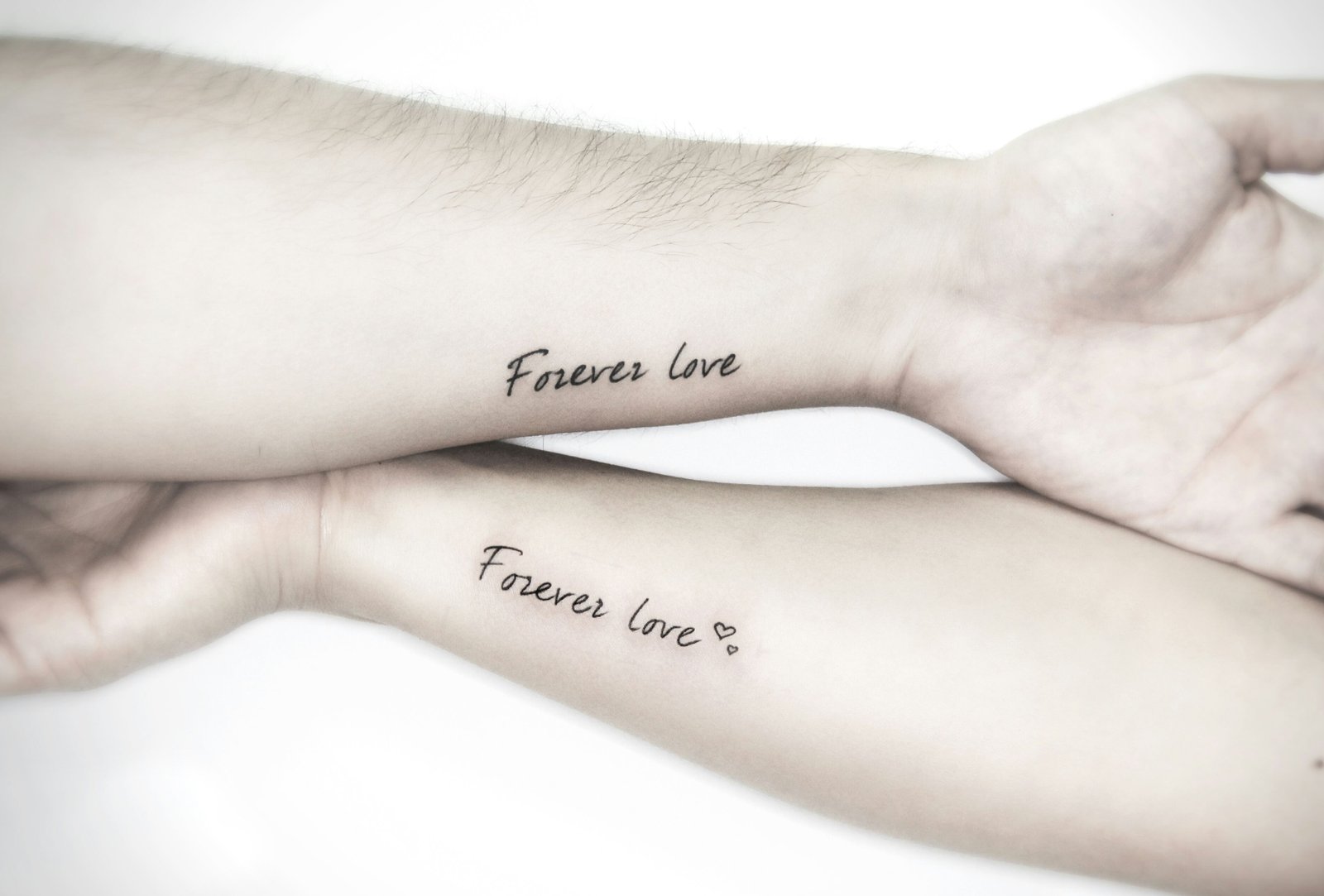 永恆的愛英文Endless Love 象徵愛情長久的浪漫單字與刺青