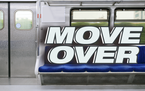 往前走英文 Move forward 或是 Go straight 指引與勵志